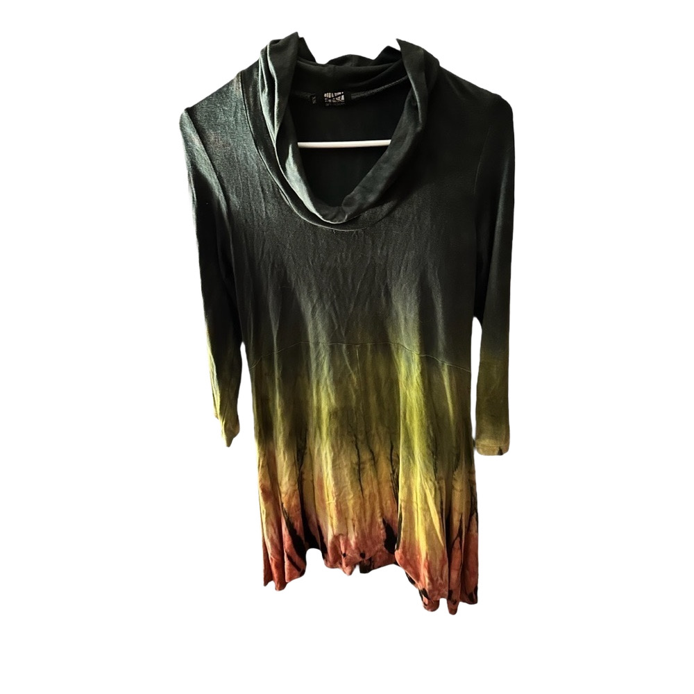 Art of Cloth Ombre Tie Dye Shark Tail Cowl Neck Tunic - Picture 4 of 10